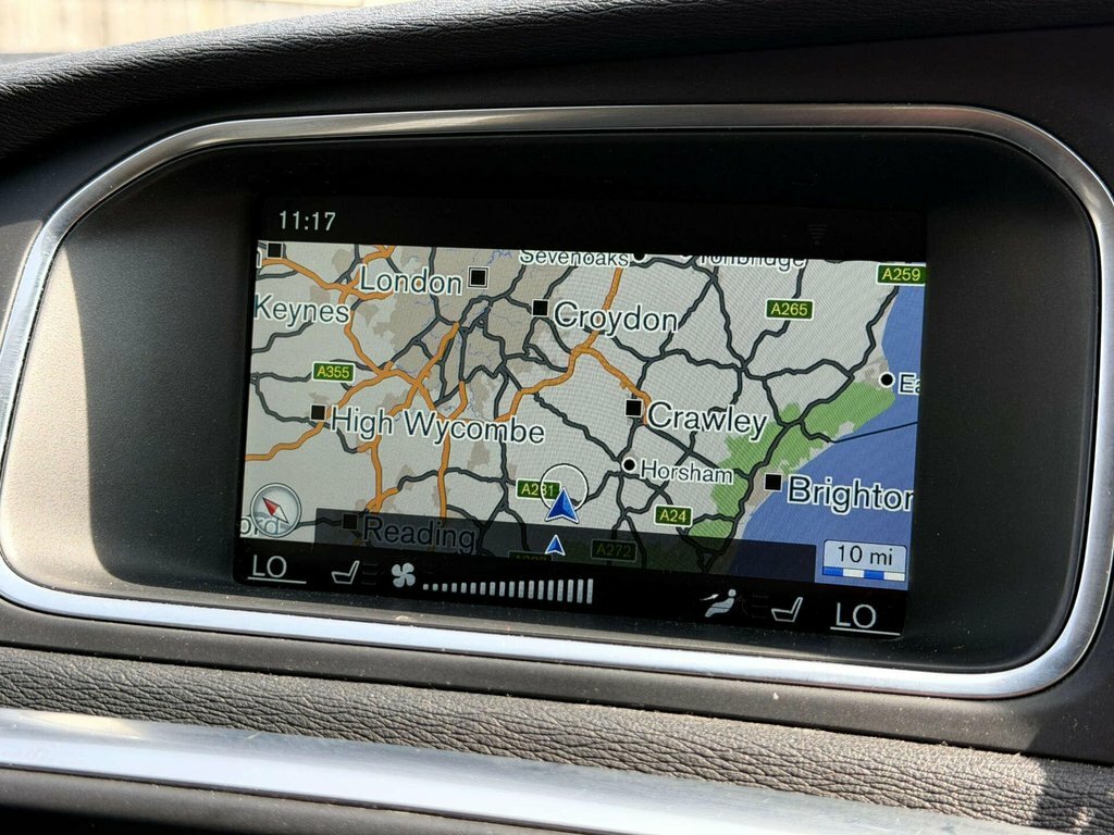 Volvo V40 T3 R-design Silver #54