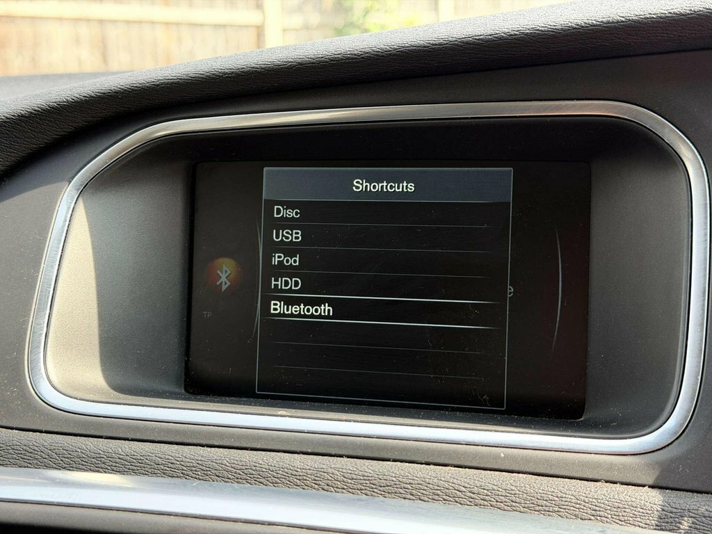 Volvo V40 T3 R-design Silver #53