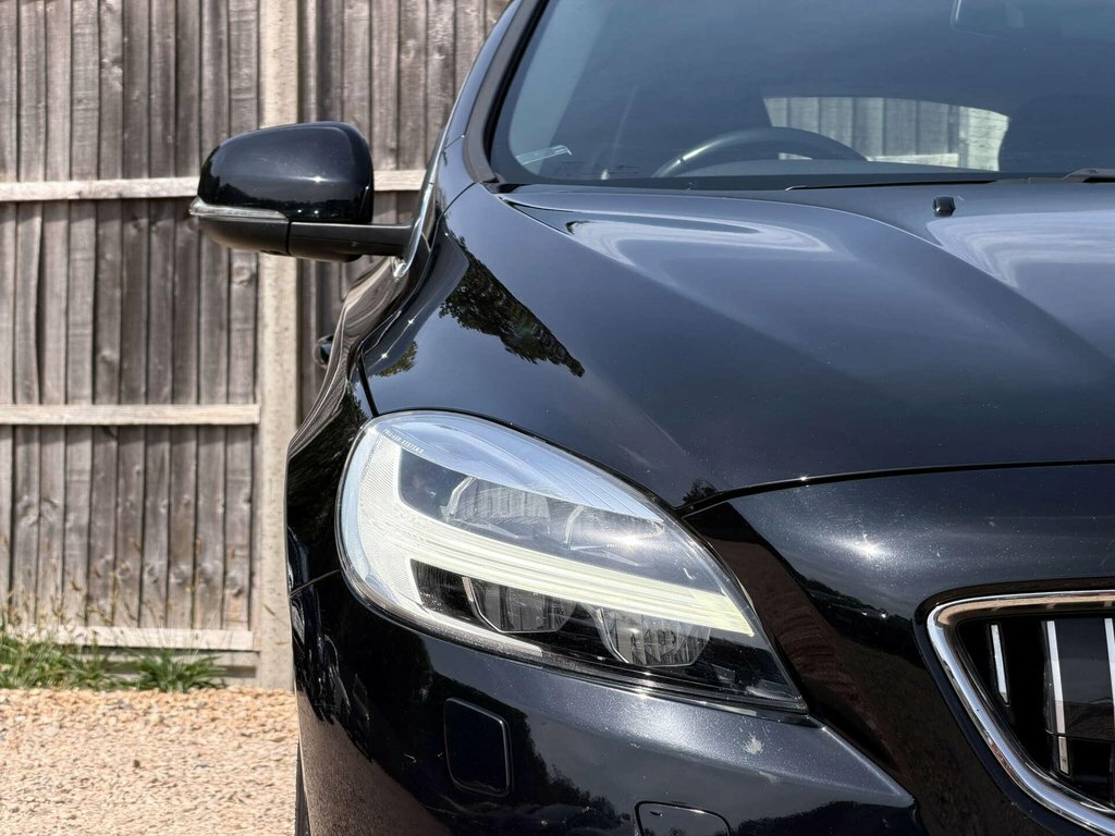 Volvo V40 T3 R-design Silver #18
