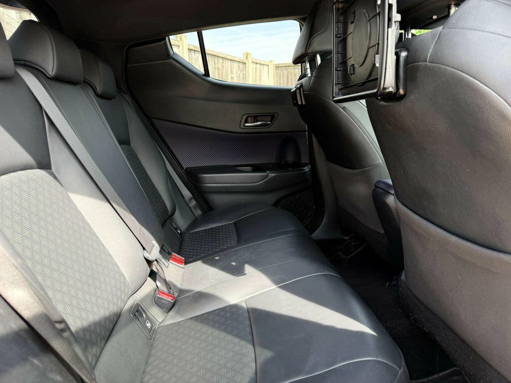 Toyota C-Hr 1.2 Dynamic Awd Silver #33