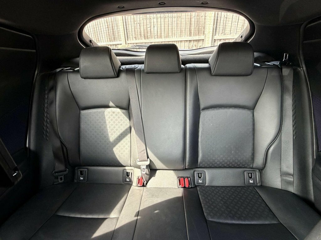 Toyota C-Hr 1.2 Dynamic Awd Silver #61
