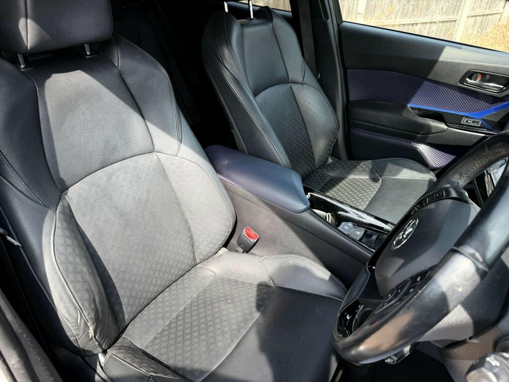 Toyota C-Hr 1.2L Dynamic Silver #5