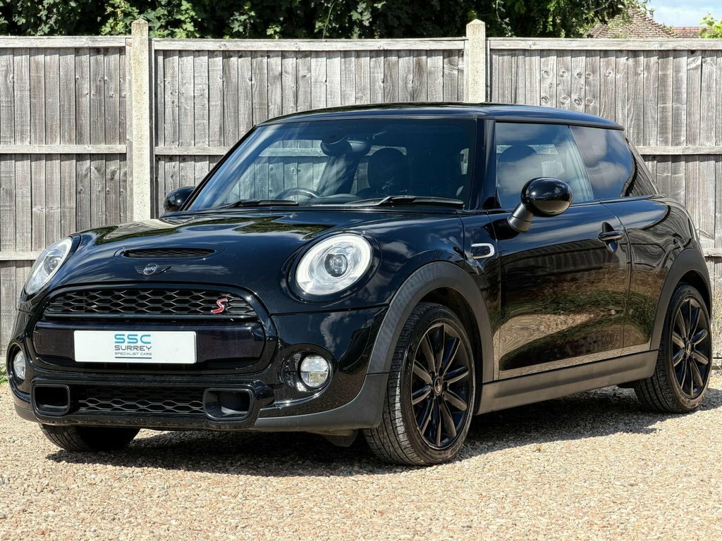 Mini Hatch 2L Cooper S Black #2