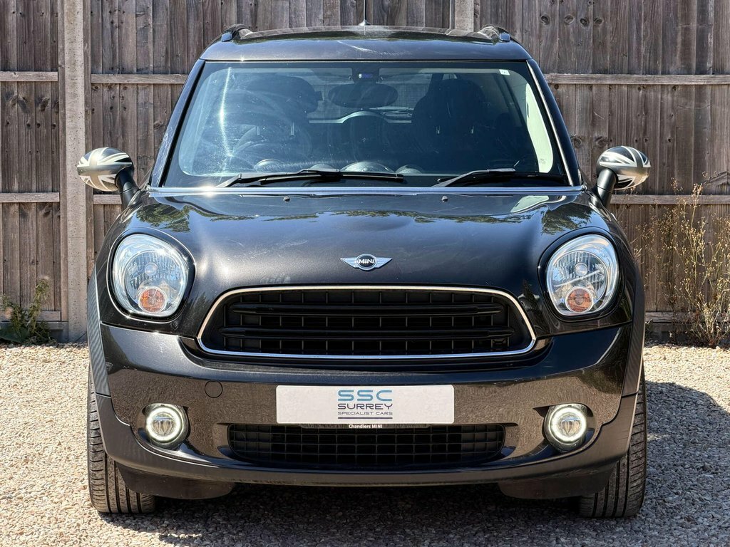 Mini Countryman 1.6L One 98 Bhp White #11