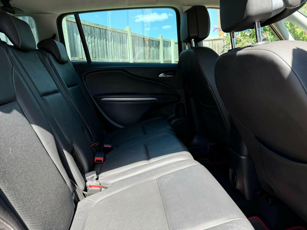 Vauxhall Zafira Tourer Tech Line Cdti Ss Silver #9
