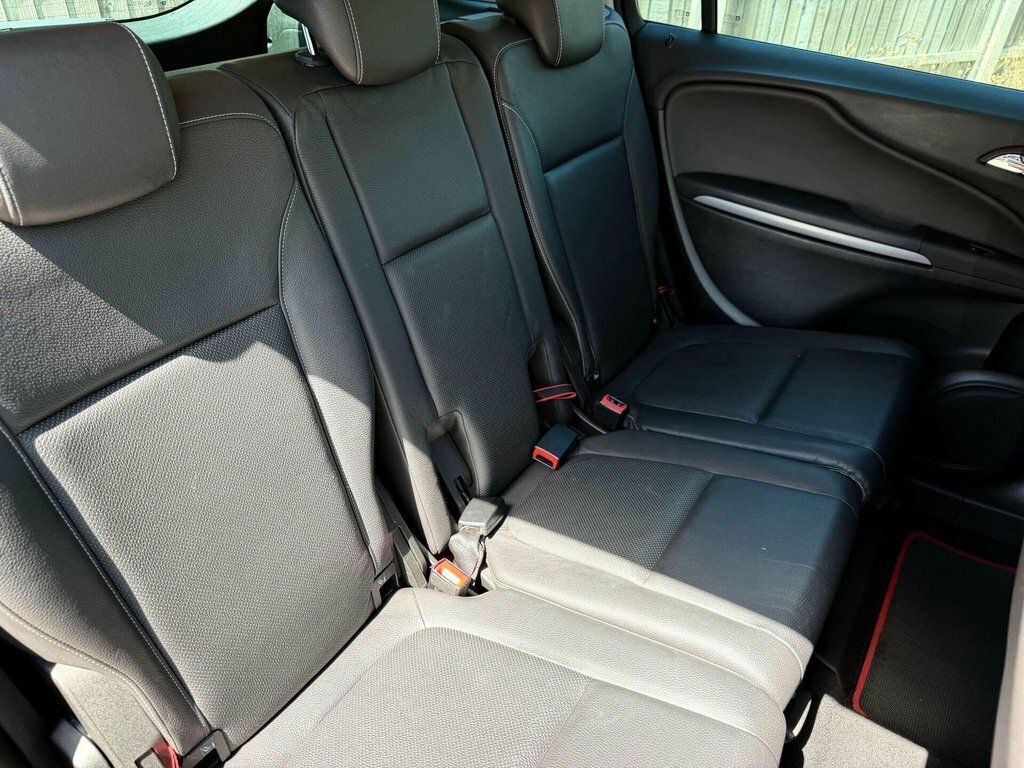 Vauxhall Zafira Tourer Tech Line Cdti Ss Silver #34