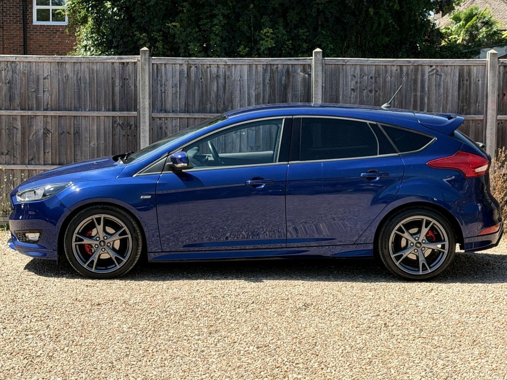 Ford Focus 1.0 Ecoboost 125 Zetec Edition Blue #12