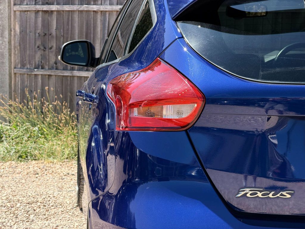 Ford Focus 1.0 Ecoboost 125 Zetec Edition Blue #22