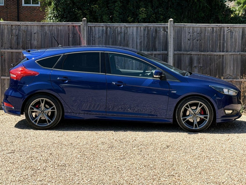 Ford Focus 1.0 Ecoboost 125 Zetec Edition Blue #11