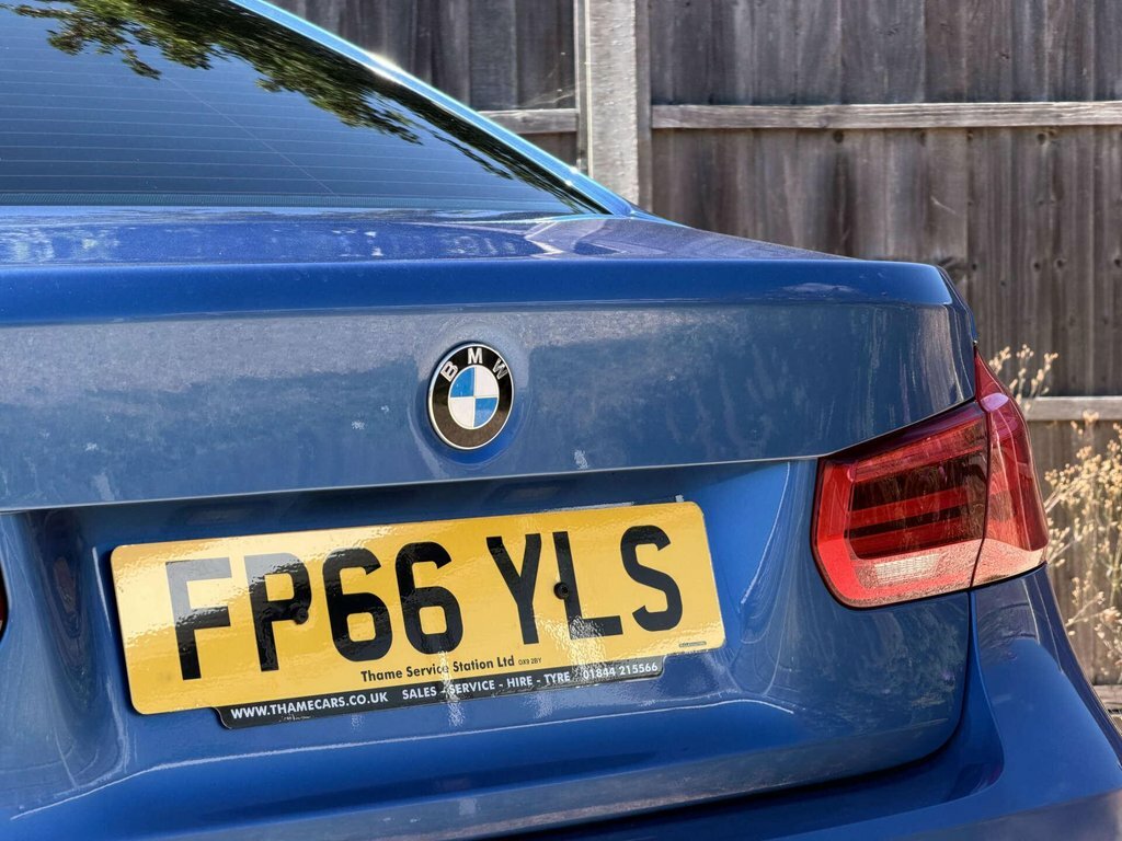 BMW 3 Series M Sport Black #24
