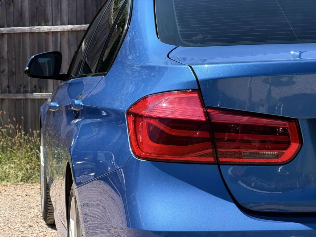 BMW 3 Series M Sport Black #23
