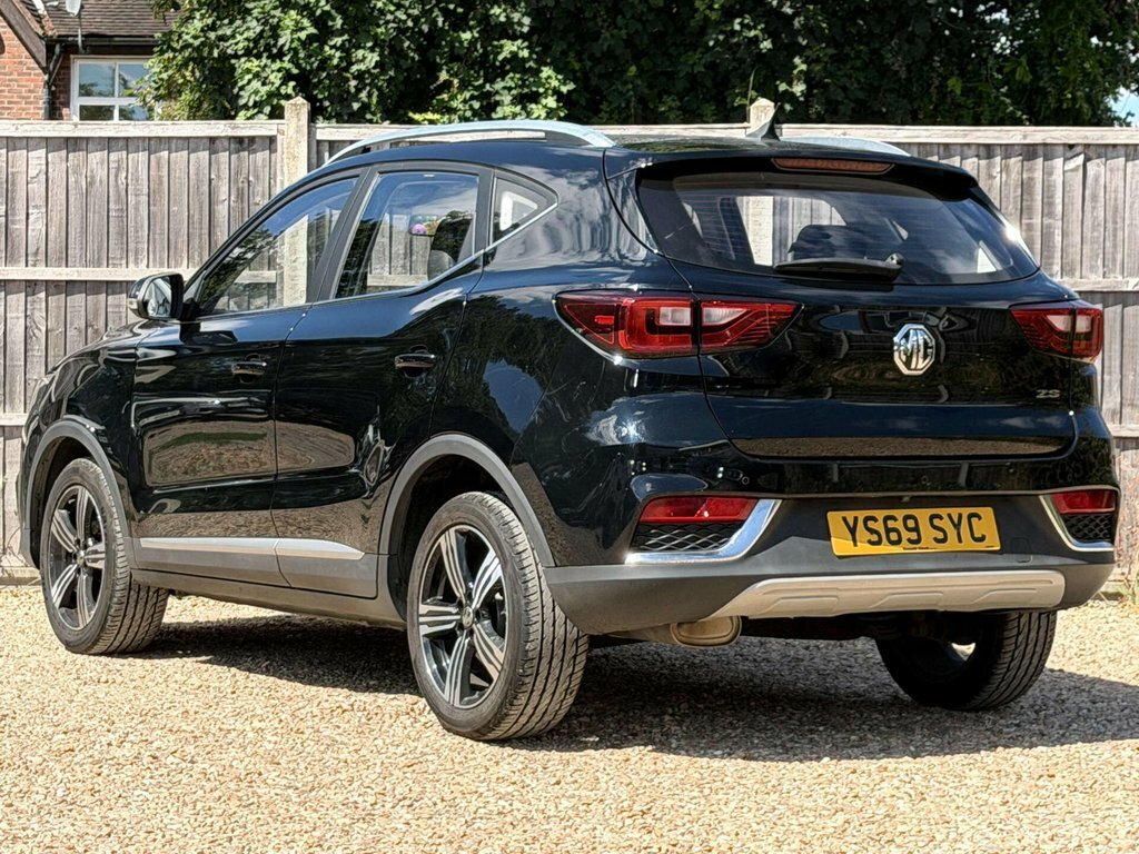 MG ZS 1L Exclusive YS69SYC Black #3