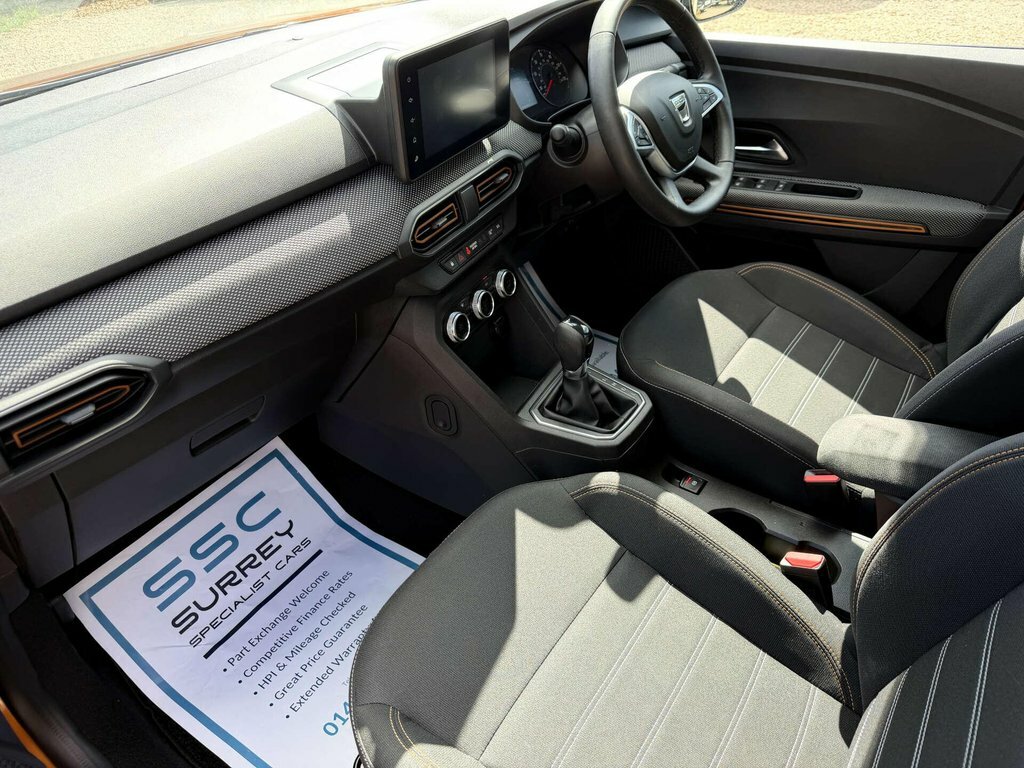 Dacia Sandero 1L Prestige Orange #6