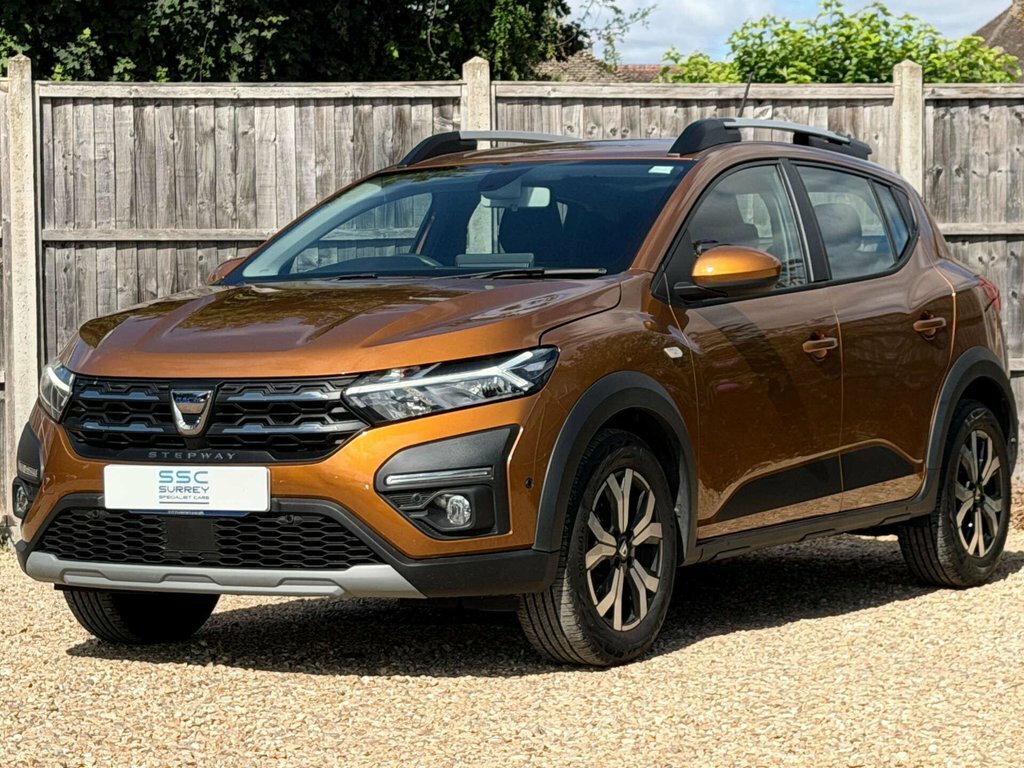 Dacia Sandero 1L Prestige Orange #2