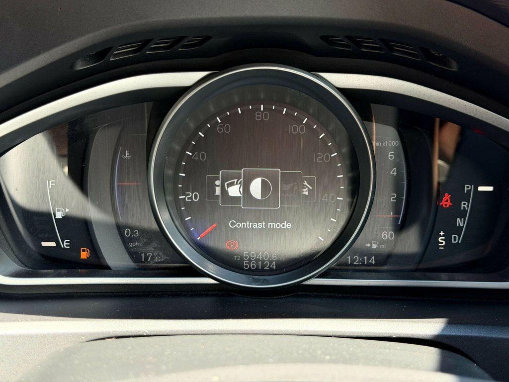Volvo V40 2.0 D2 R-design Pro Euro 6 Ss Grey #61