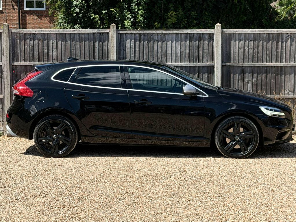 Volvo V40 2.0 D2 R-design Pro Euro 6 Ss Grey #13