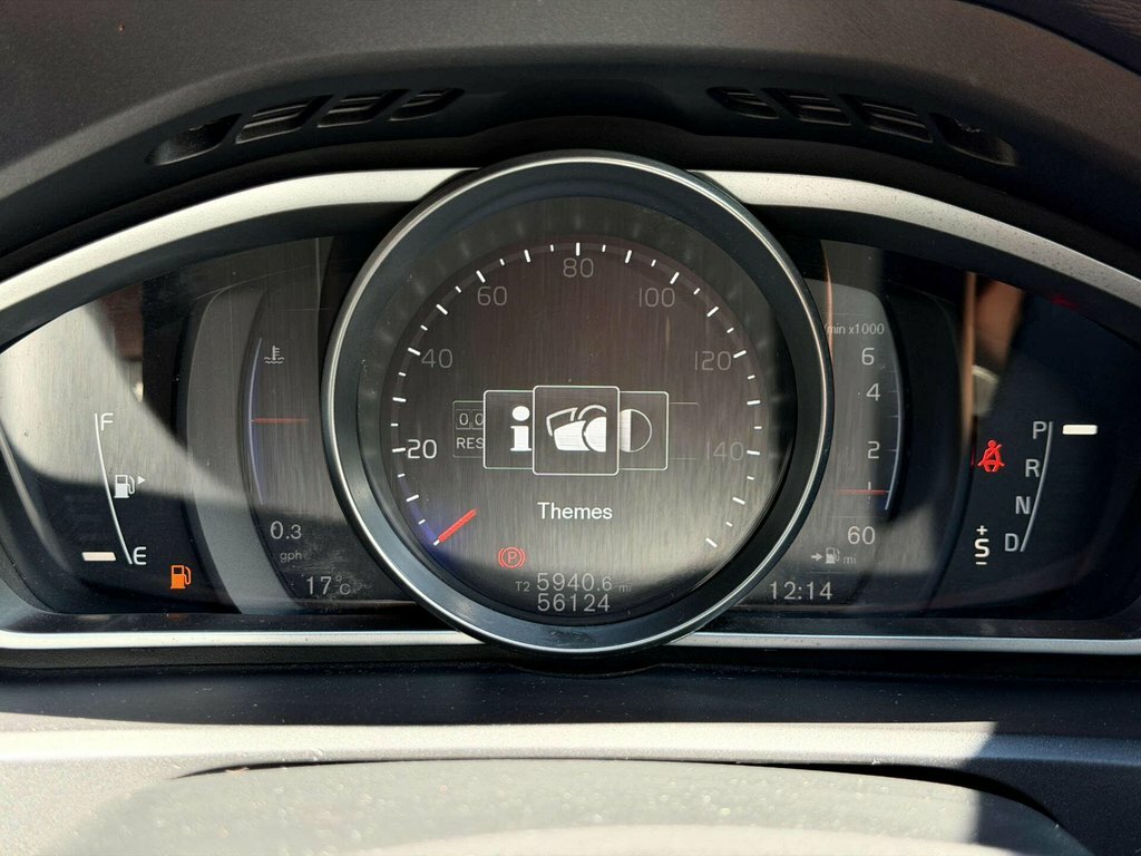 Volvo V40 2.0 D2 R-design Pro Euro 6 Ss Grey #8