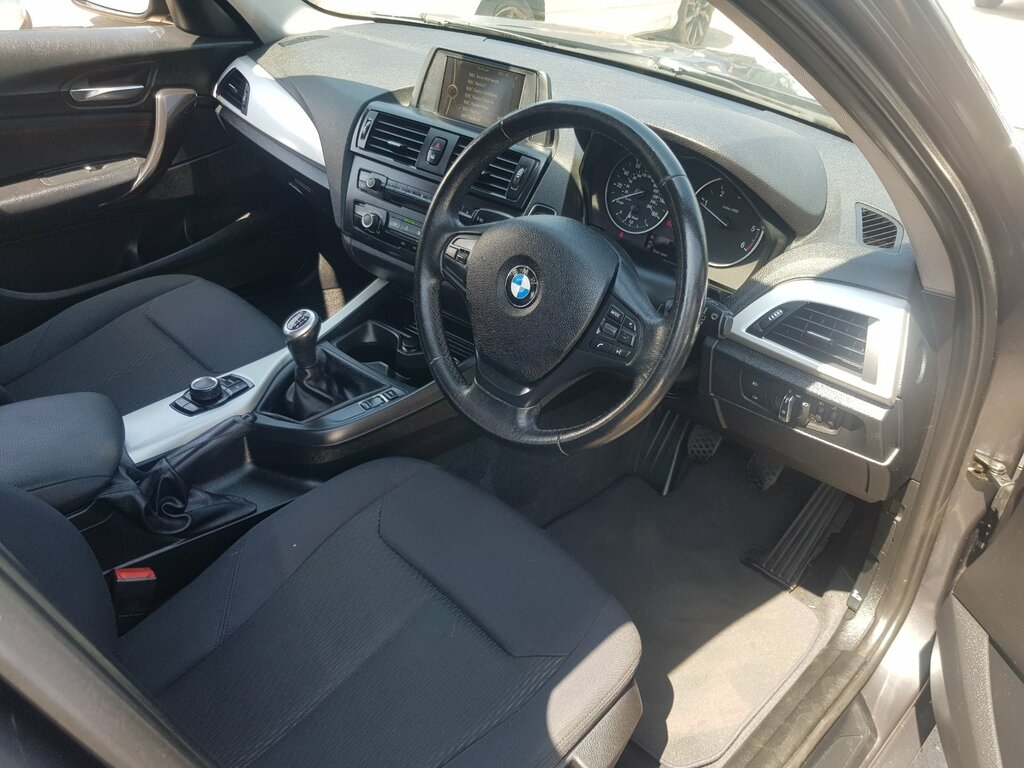 BMW 1 Series Se White #9