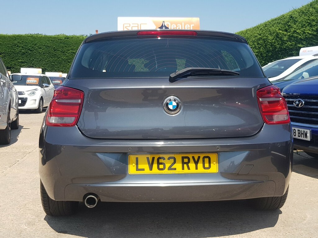 BMW 1 Series Se White #8