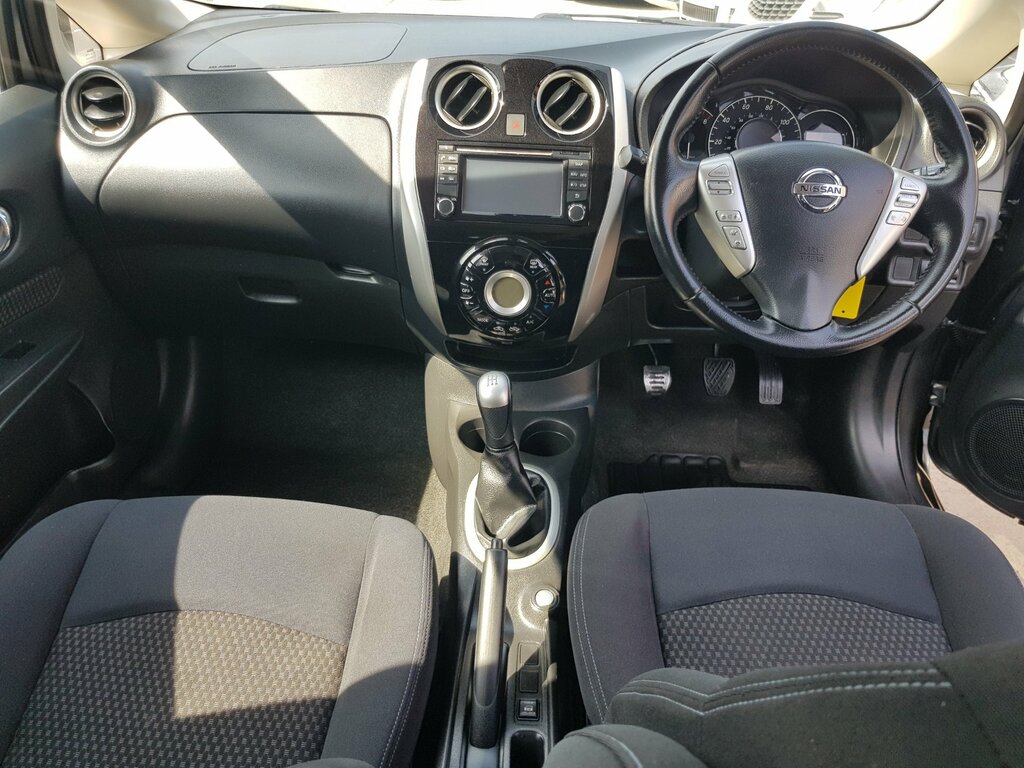 Nissan Note Nissan 1.2 Acenta Premium Black #12