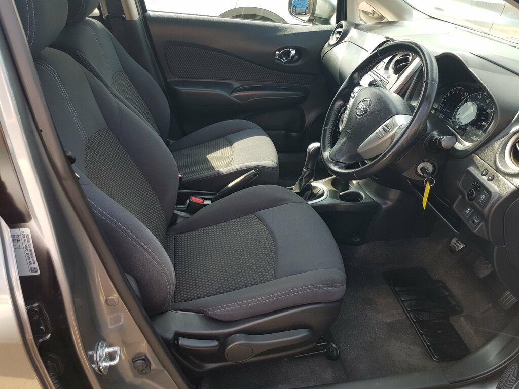 Nissan Note Nissan 1.2 Acenta Premium Black #11