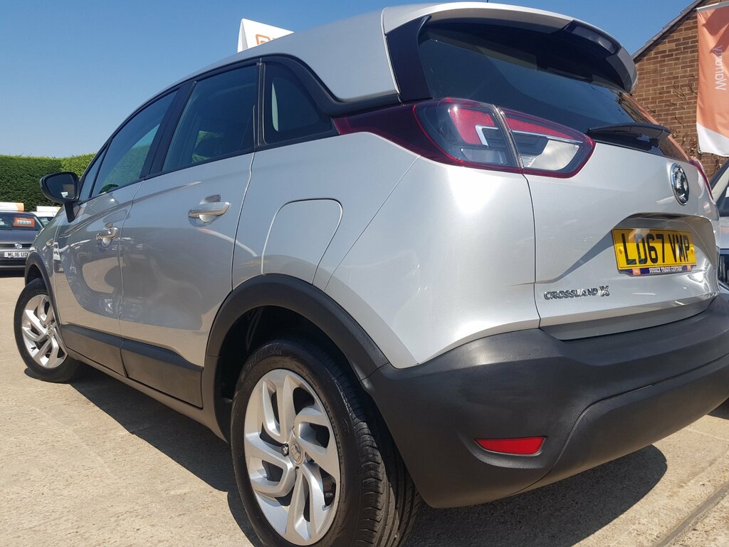 Vauxhall Crossland X 1.2 Se Suv - Only 30,000 Miles Silver #6