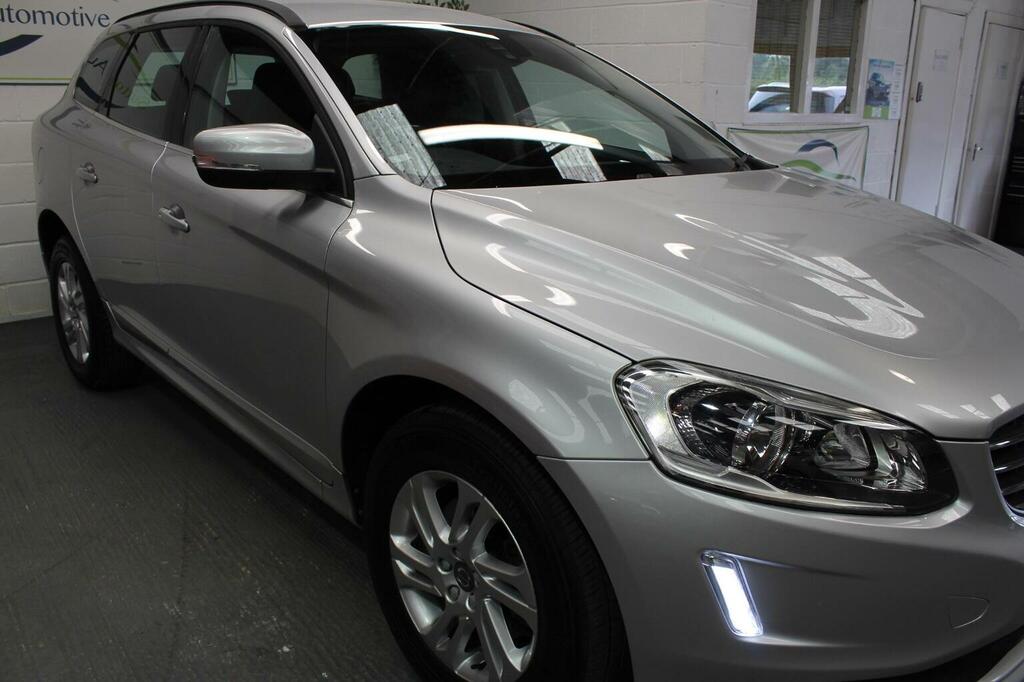 Volvo XC60 Suv 2.0 D4 Se Nav Euro 6 Ss 201767 HGZ4660 Silver #4