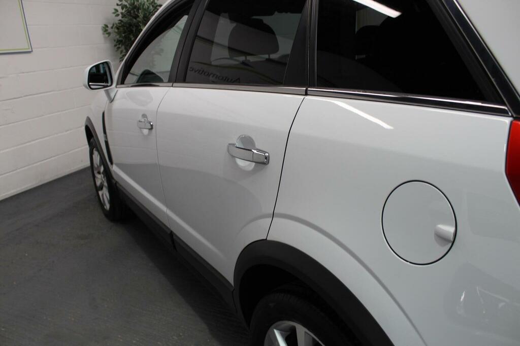 Vauxhall Antara 2.2L Se Nav Cdti Ss 4X4 Suv Eur Black #9