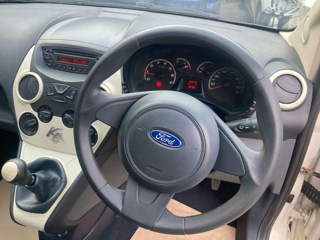 Ford KA Zetec Red #17