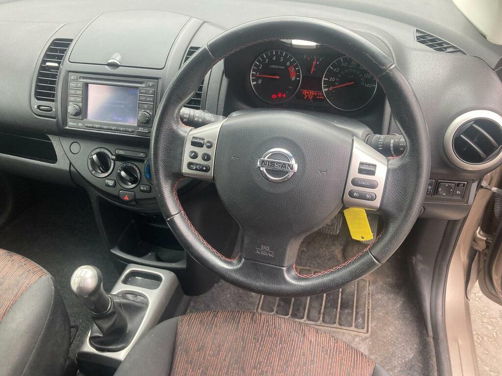 Nissan Note 1.4 16V N-tec Hatchback Euro 4 Silver #17