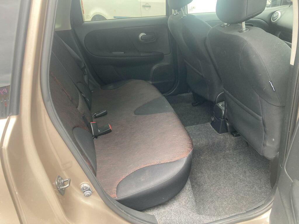Nissan Note 1.4 16V N-tec Hatchback Euro 4 Silver #9