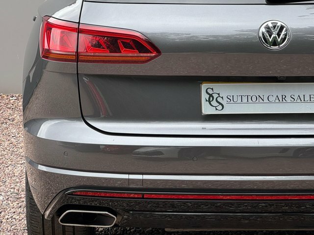 Volkswagen Touareg 2020 20 3.0 #37