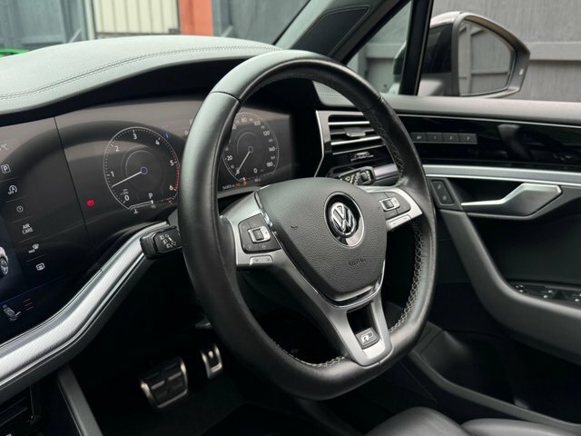 Volkswagen Touareg 2020 20 3.0 #20