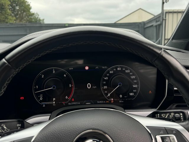 Volkswagen Touareg 2020 20 3.0 #47