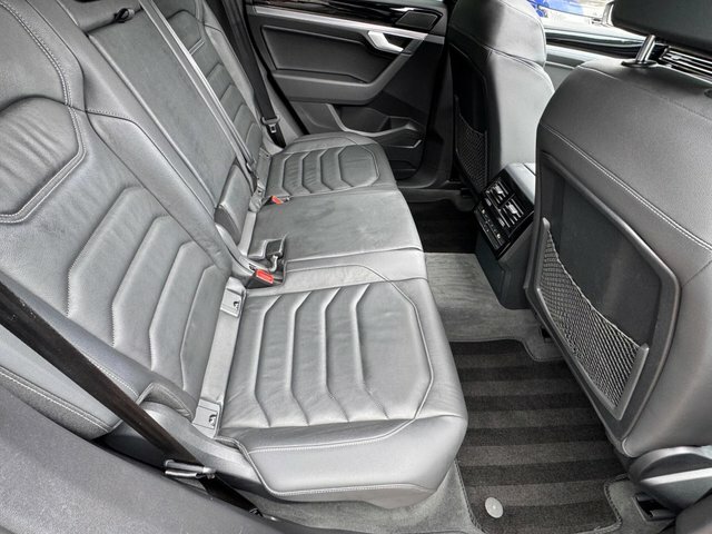 Volkswagen Touareg 2020 20 3.0 #42