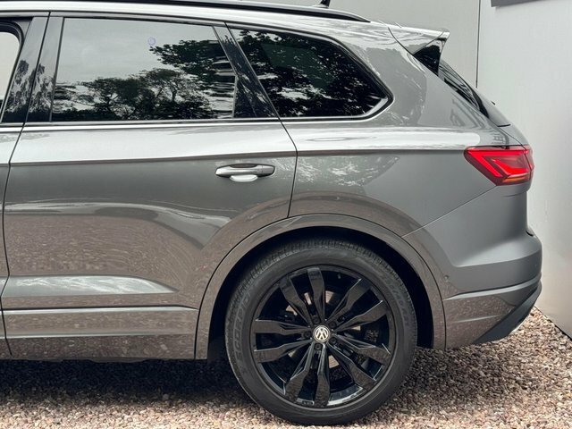 Volkswagen Touareg 2020 20 3.0 #24