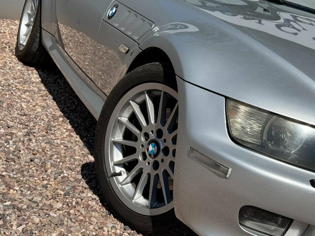 BMW Z3 Roadster 2dr Silver #4