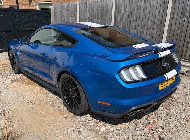 Ford Mustang V8 Gt Fastback Selshift Blue