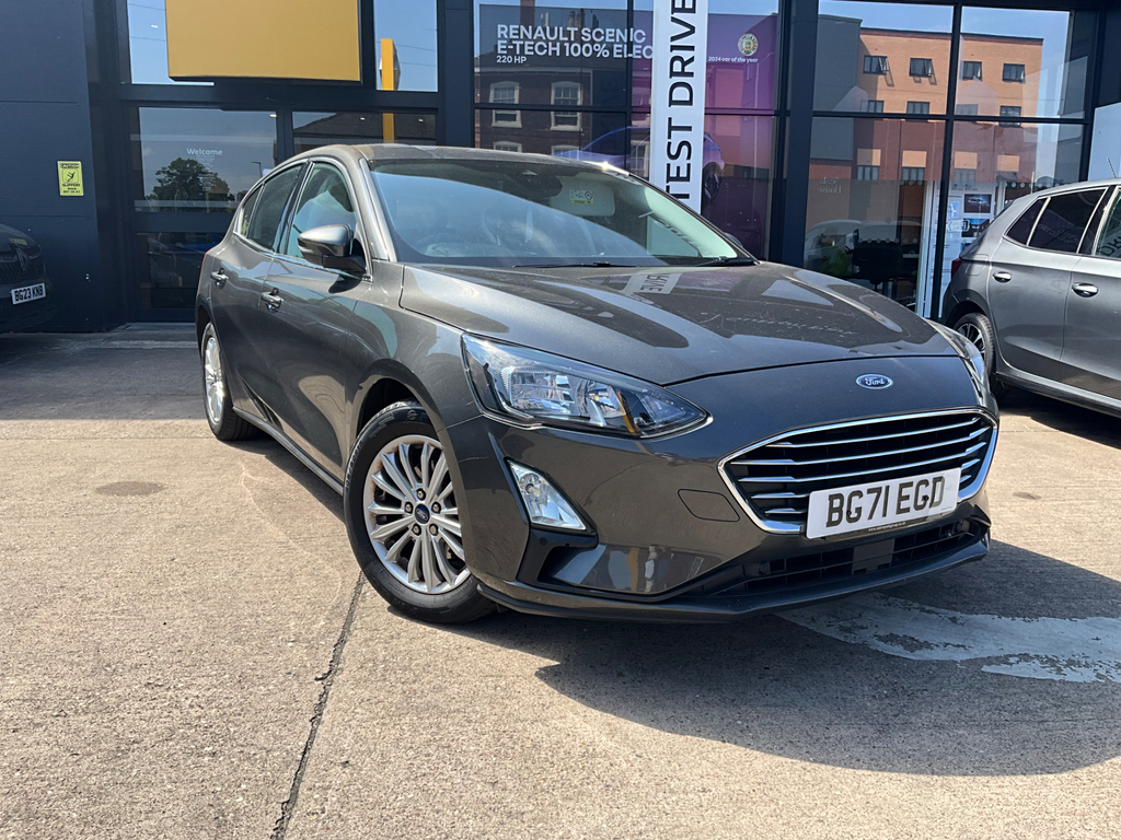 Ford Focus 1.0T Ecoboost Titanium Edition Hatchback Petro BG71EGD