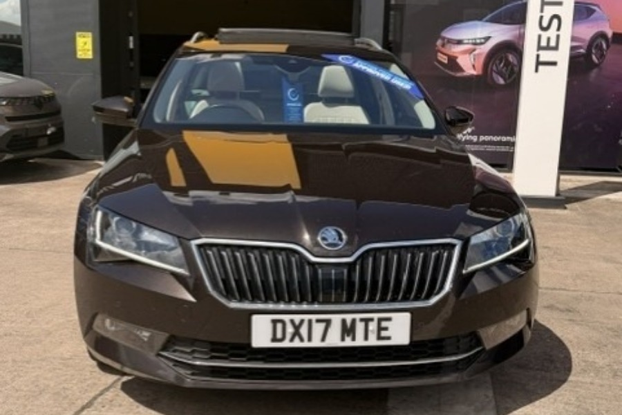 Skoda Superb 2.0 Tdi Laurin And Klement Estate Dsg A DX17MTE #3