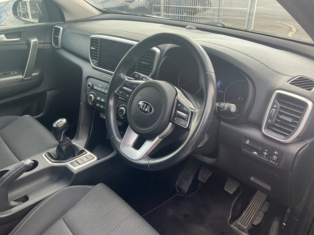 Kia Sportage 1.6 Gdi 2 Gpf Suv BL70XDB #3
