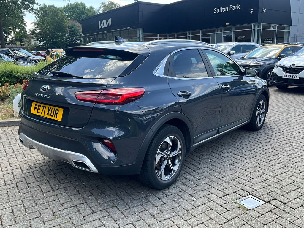 Kia Xceed 1.0 T Gdi 2 Suv PE71XUR Grey #3