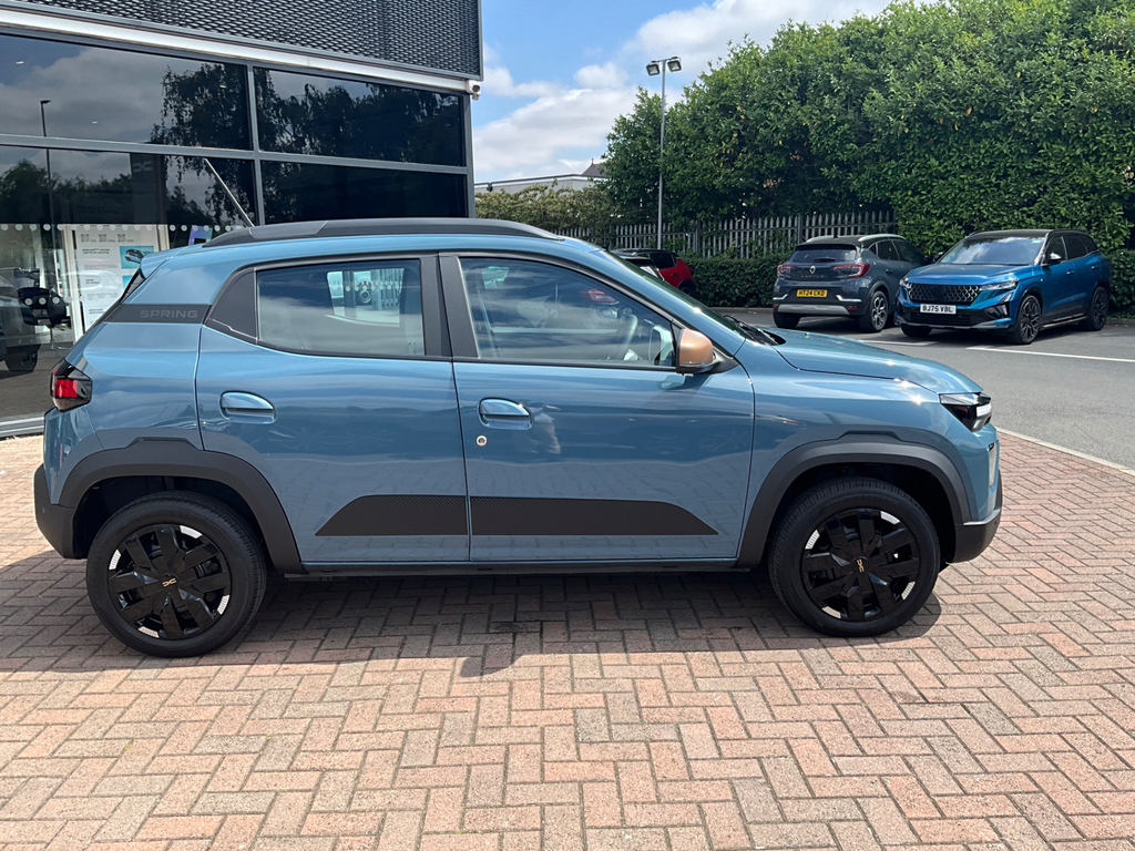 Dacia Spring 100 26.8Kwh Extreme Hatchback BK26XWM #3