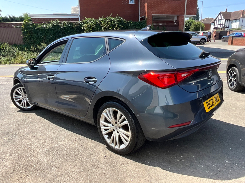 Seat Leon 1.0 Tsi Evo Se Dynamic Hatchback DG21JNJ #2