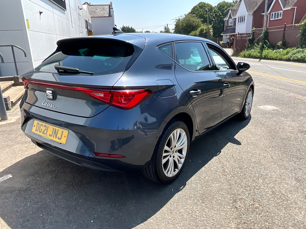 Seat Leon 1.0 Tsi Evo Se Dynamic Hatchback DG21JNJ #6