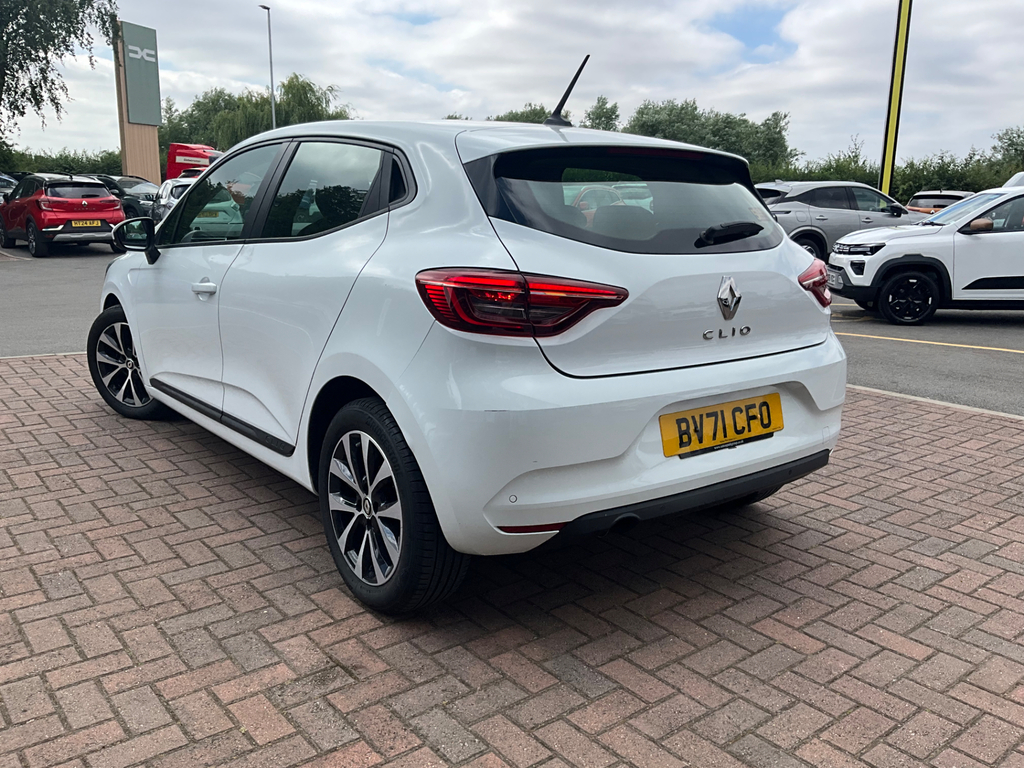Renault Clio 1.0 Tce Iconic Hatchback  #2