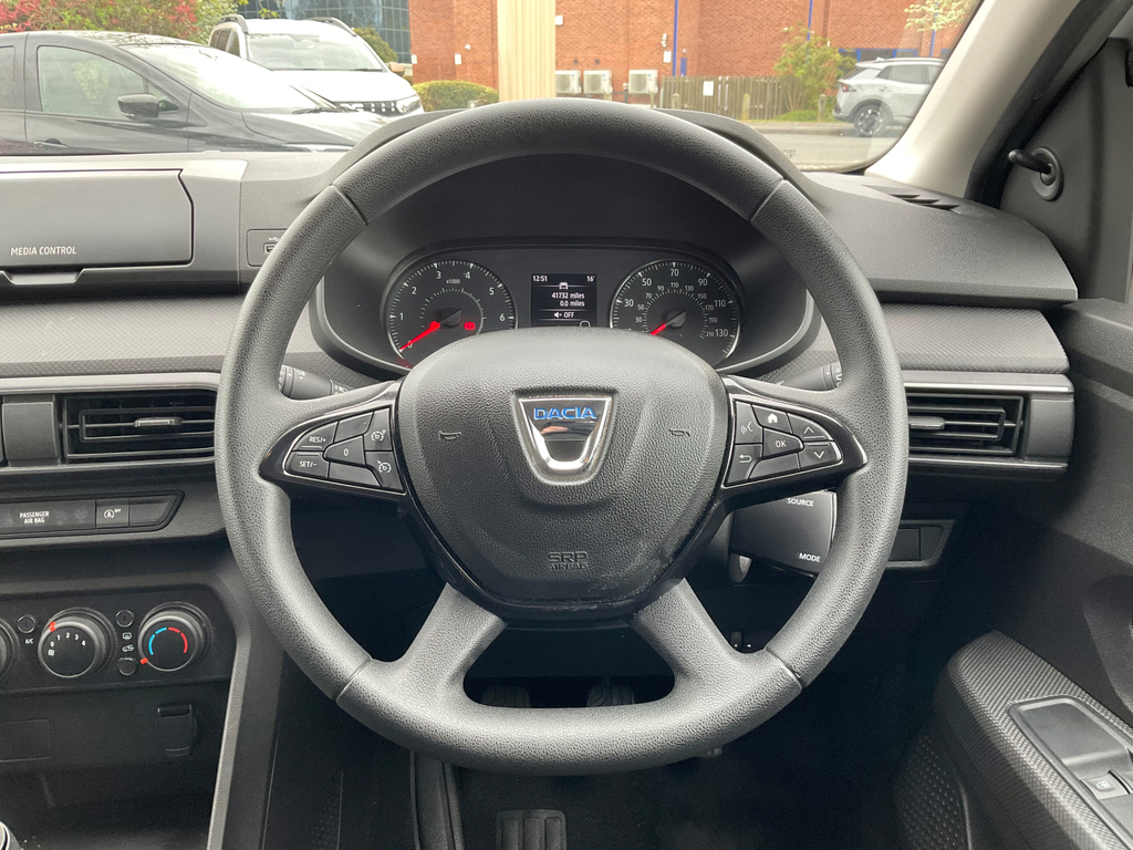Dacia Sandero Dacia Sandero 1.0 Tce Bi-fuel Comfort White #8