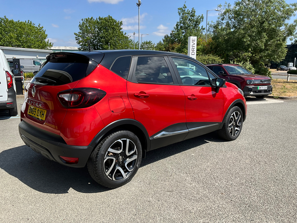 Renault Captur 0.9 Tce Energy Iconic Suv BN69OXH #4