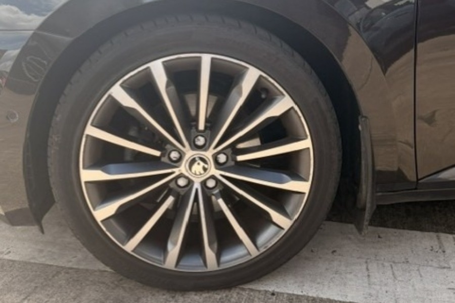 Skoda Superb Hatchback Blue #7