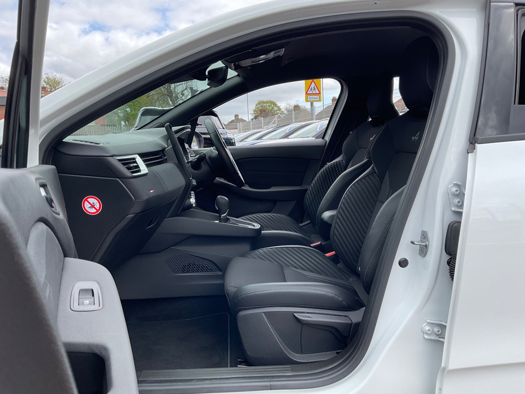 Renault Clio Renault V Esprit Alpin White #27